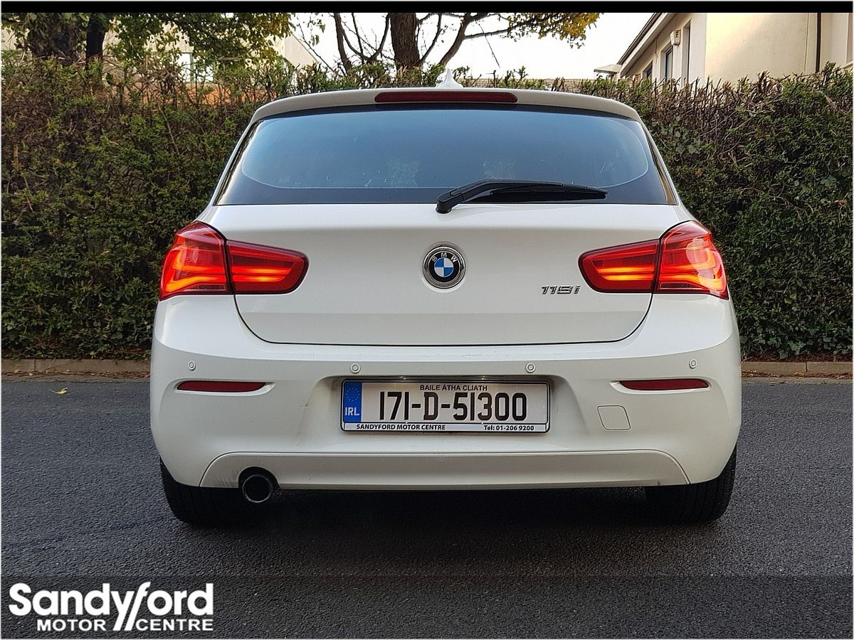 BMW BMW 1 Series 118i SE **3DR HATCH**LOW MILES**