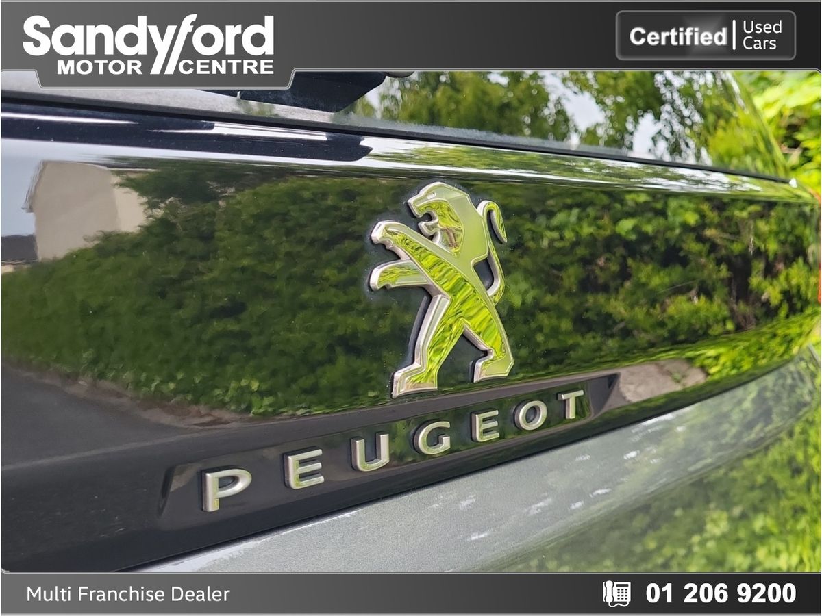 Peugeot Peugeot 5008 1.2 Petrol ALLURE**Low Miles**1 Owner**