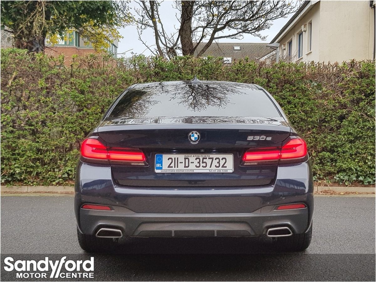 BMW BMW 5 Series 530e M-SPORT**F.S.H**Rev Camera**Low Miles**