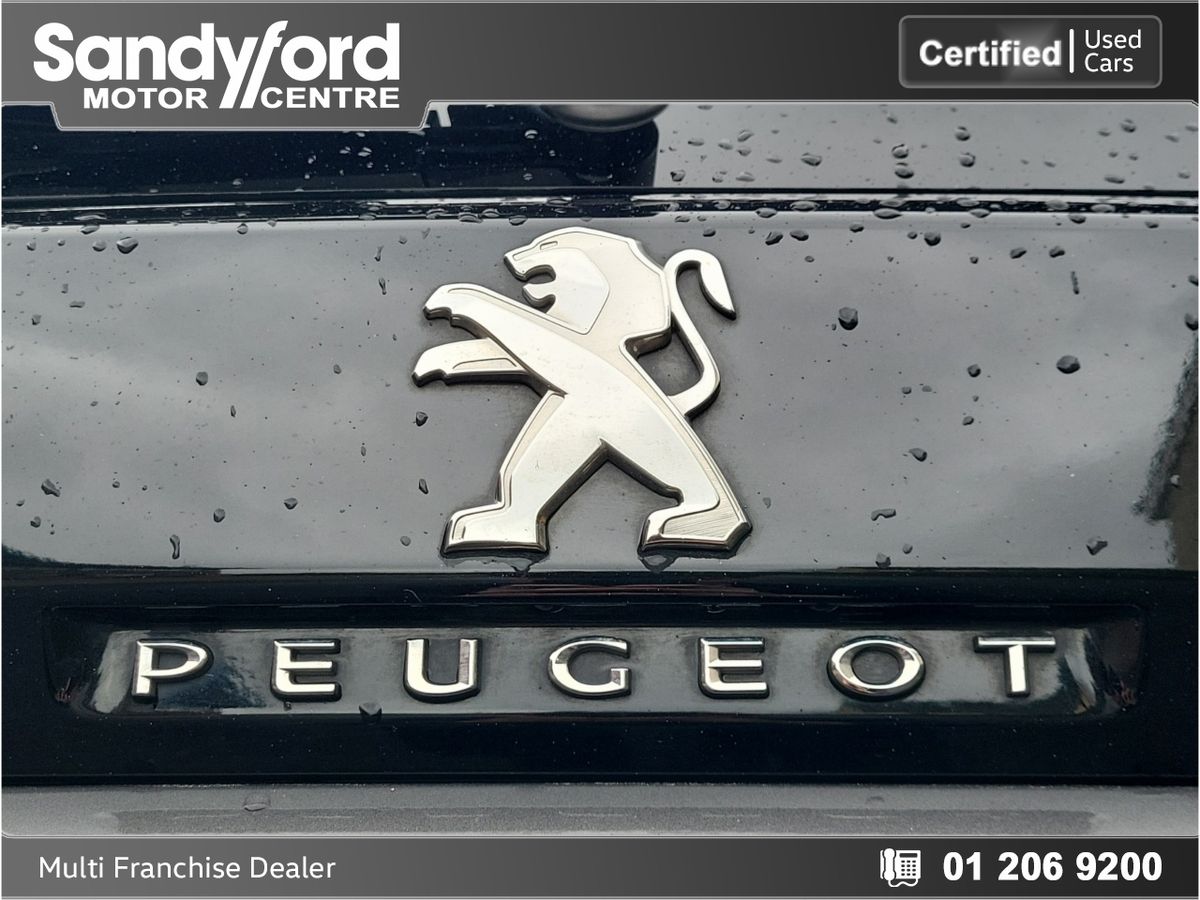 Peugeot Peugeot 5008 1.2 Allure**1 Owner**Low Miles**F.S.H.**